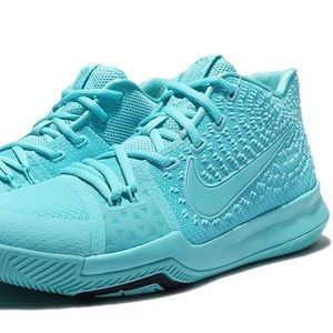 Nike Kyrie 3 “Tiffany” Sneaker 10.5